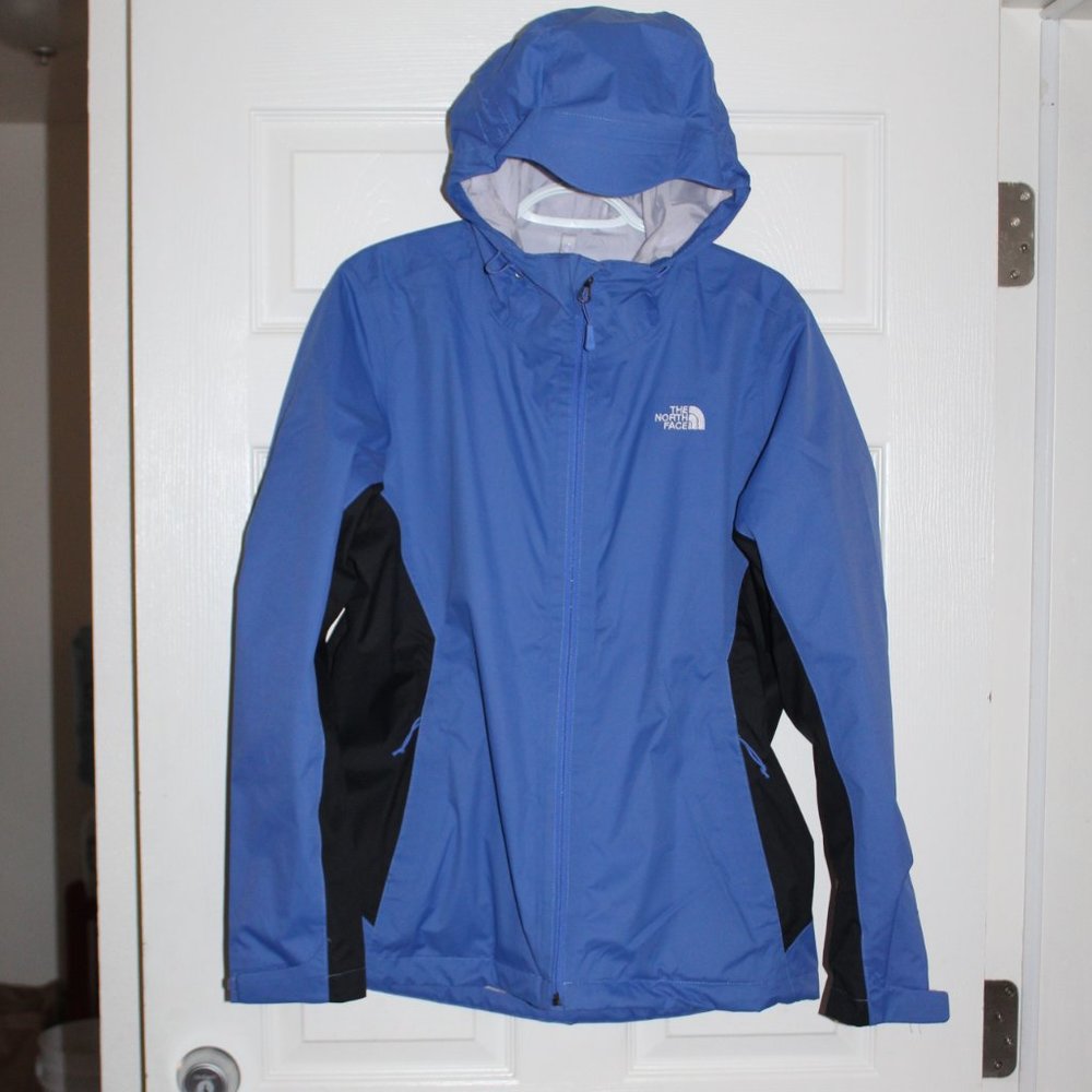 The North Face Rain Jacket Women size Large